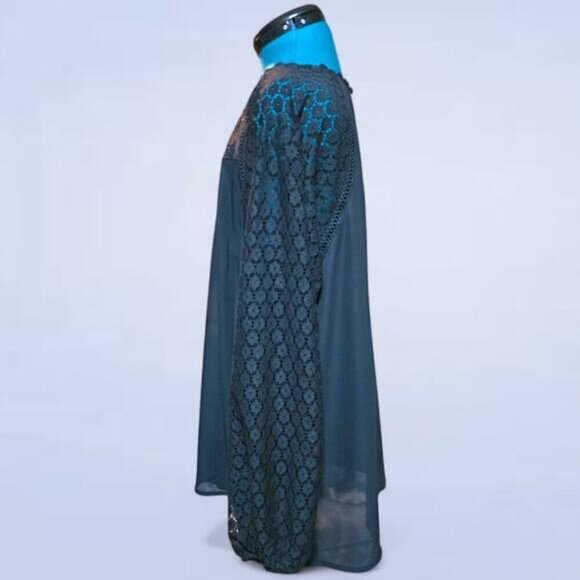 Torrid Georgette Lace Mix Sleeve Top in Black - Size 3X - Picture 3 of 8